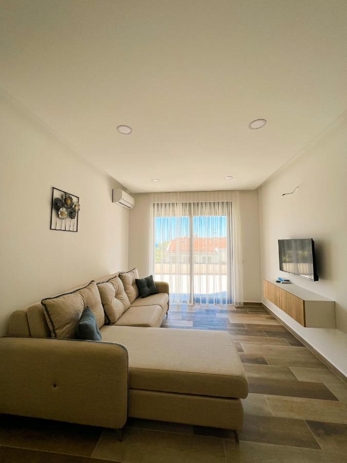 Square Residence أولتْسي المظهر الخارجي الصورة