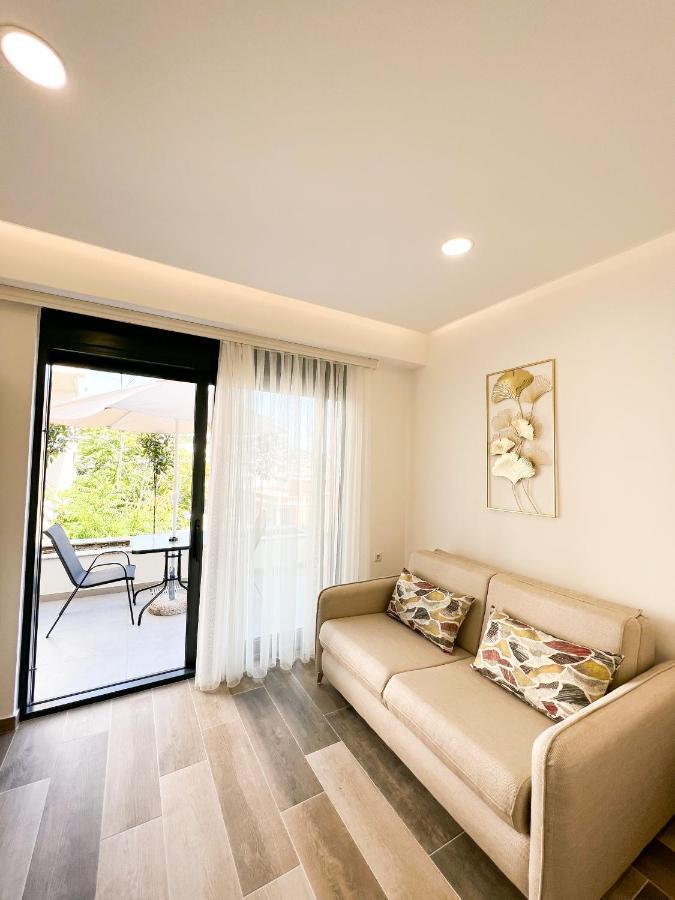 Square Residence أولتْسي المظهر الخارجي الصورة